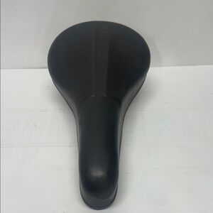 Black Comfort Bicycle Seat / Saddle – Classic Cushion Design